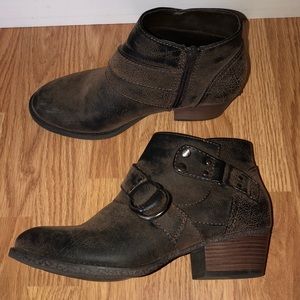 Sonoma Memory Foam Booties